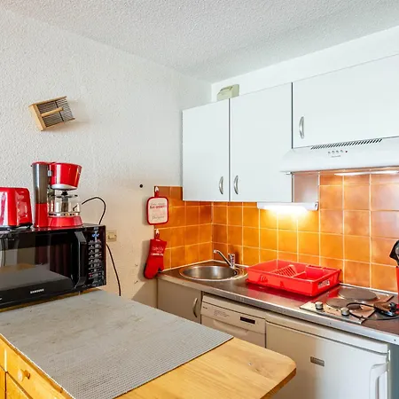 Apartment Cosy 4 Pers Avec Balcon Et Tv A Saint-François-Longchamp